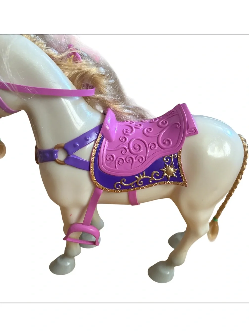 Disney Maximus Tangled Princess Rapunzel White Horse 12” Toy Figurine Horse
